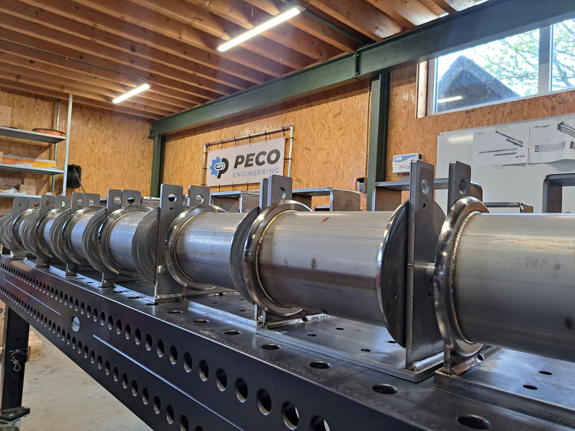 PECO Engineering - Assembly and mounting (1 van 5)