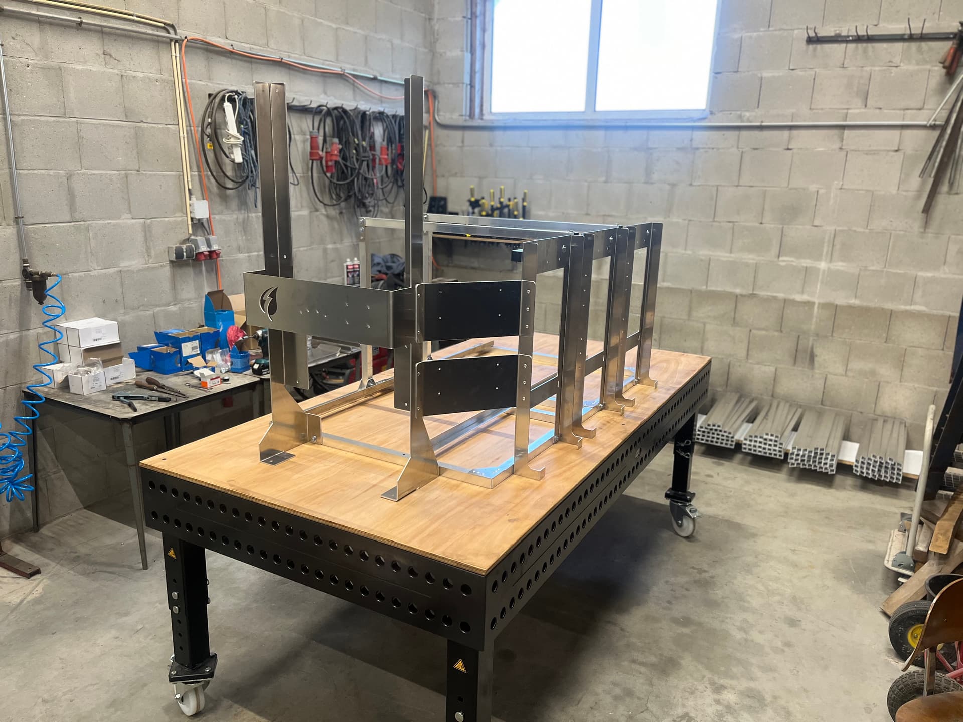 PECO Engineering - Assembly and mounting (3 van 5)